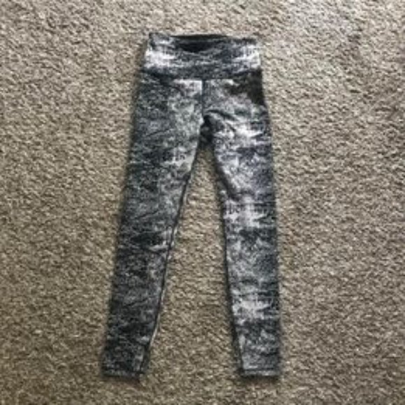 Women's Athleta Elation Glade High Rise 7/8  Tights Leggings - Picture 3 of 8